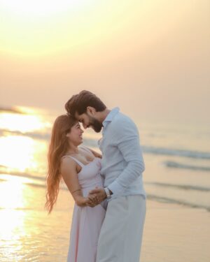 Nita Shilimkar Instagram - Until I found you ❤️
.
.
📸: @nileshsawant_photography
@rbpf.in
.
.
#nita #insta #beach #love #couple