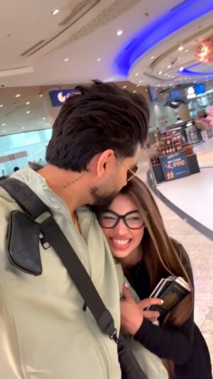 Nita Shilimkar Instagram - When we don’t expect too much, then God always gives you better! Love you chinna ❤️ @grai7
.
@yasisland @wabudhabi
.
.
#nita #reels #insta #couple #valentine #love