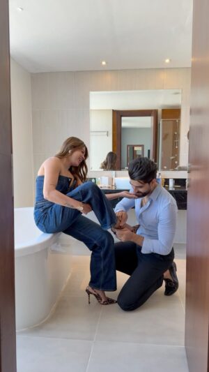 Nita Shilimkar Instagram - Ready for our next vaction ✈️
.
.
.
#nita #reels #insta #couple #dubai #date