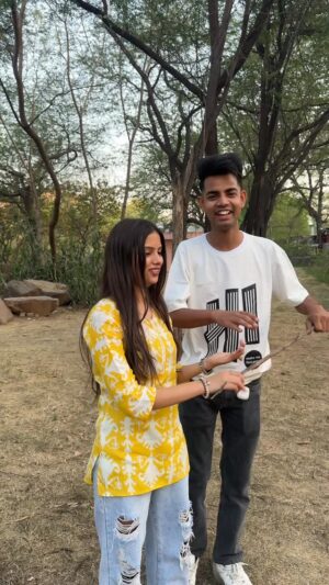 Nitisha Instagram - Jass ko bolo gym jaye comment me bolo sb ❤️🥹 @abid_09_ @nitishaa_09_ #reels #reelsinstagram #instadaily #instagood #explore #explorepage #love #cute #happy #viral #reelitfeelit #reelkarofeelkaro #reelsindia #instamood