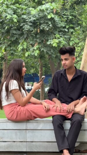 Nitisha Instagram - Waah ji badmash 🤣❤️ @abid_09_ @nitishaa_09_ #reels #reelsinstagram #instadaily #instagood #explore #abid #nitisha #abidnitisha #explorepage #love #cute #happy #viral #reelitfeelit #reelkarofeelkaro #reelsindia #instamood