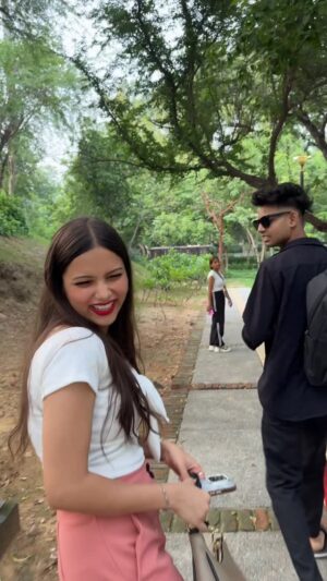 Nitisha Instagram - JASS SE MAI KUCH BHI KARWA LETI HU❤️😂 @abid_09_ @nitishaa_09_ #reels #reelsinstagram #instadaily #instagood #explore #abid #nitisha #abidnitisha #explorepage #love #cute #happy #viral #reelitfeelit #reelkarofeelkaro #reelsindia #instamood