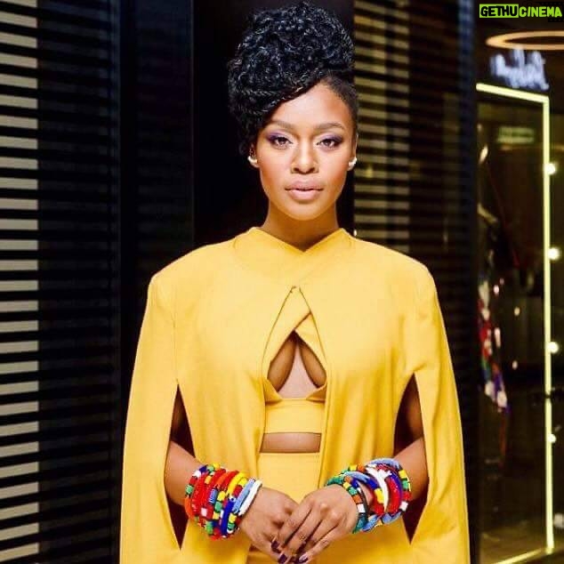Nomzamo Mbatha - 121.3K Likes - No limits - just the sky… ✨🩵 

Milan Fashion Week with @africanbank and @khosinkosi … moments to remember. 

To see how far you’ve come, take a look back
 
The last images in yellow are about 10 years ago where it all began with Khosi Nkosi who gave me my first couple of red carpet moments as a budding actress coming into my own… my first experience on a ramp… and now here we are. 

Oh the places you will go! 

#AfricaToTheWorld #FashionableBanking #AudacityToBelieve