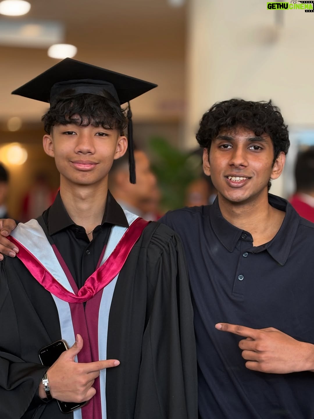 Nora Danish - 80.3K Likes - Alhamdulillah, we witnessed another blessing from Allah 🤲🏼🤍 my eldest son completing his school years. May the knowledge you’ve gained be a light that guides you in this world and the next. Walk forward with tawakkul, adab, and faith. Mommy  will always pray for your success under Allah’s divine mercy 🤍

Mcm baru semalam mommy hantar qal menangis masuk asrama 😢 

18 June 2025
