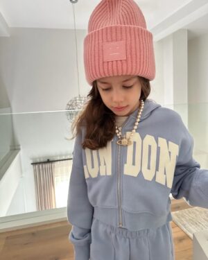 Nora Istrefi Instagram - 