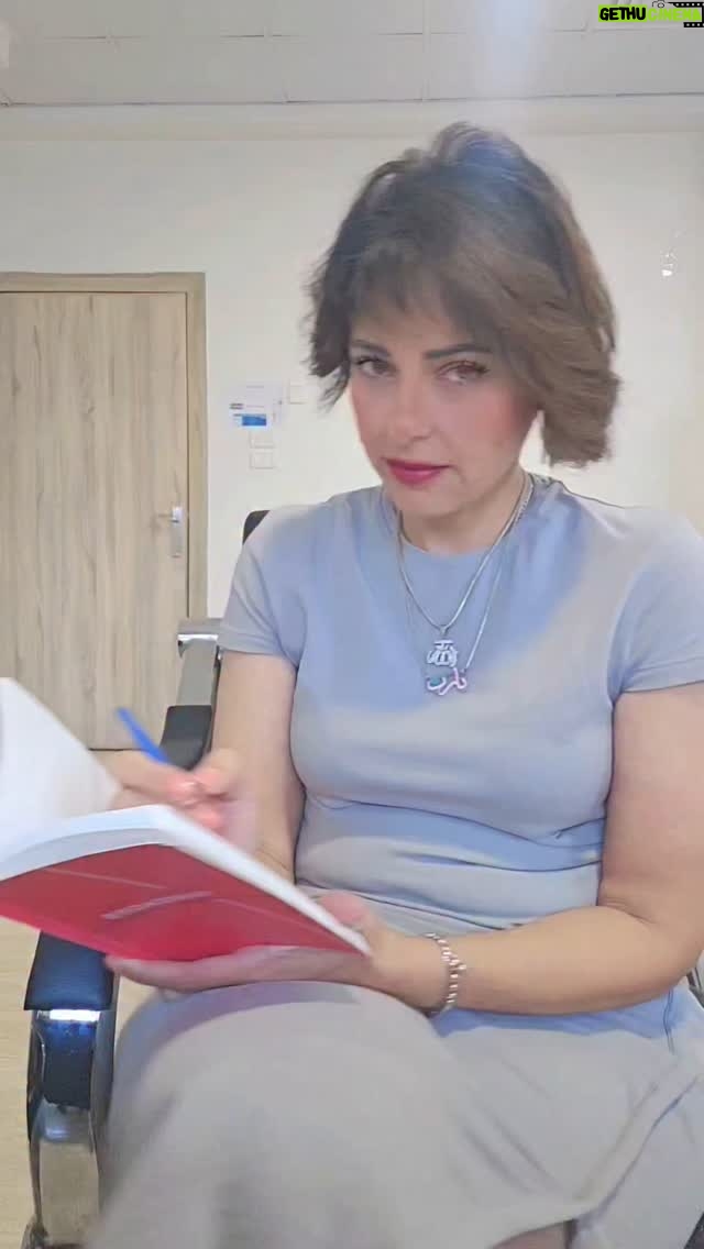 Nourhan - 899 Likes - Dating interviews in 2025 !