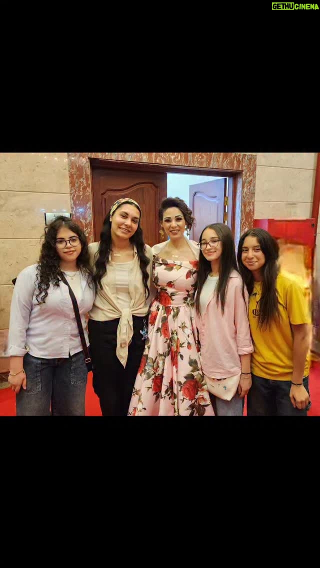 Nourhan - 567 Likes - 