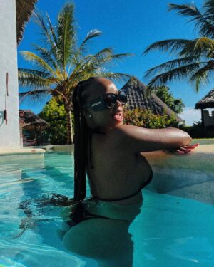 Ntando Duma Instagram - Basking in the glory of good weather and the sweetest love..🏝️🤍