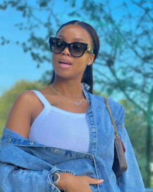 Ntando Duma Instagram - Salani niVotela mina k’sasa😂✨