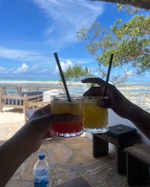 Ntando Duma Instagram - Far away from what we know but with you it feels like home🤍🏝️