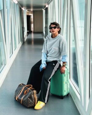 Nura Alumayri Instagram - Wings are made for flying 😌✈️