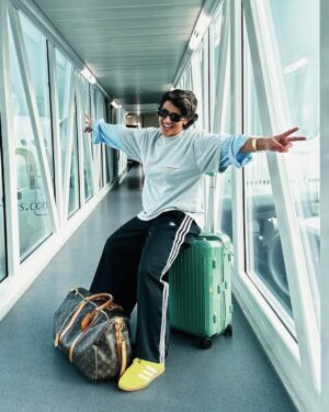 Nura Alumayri Instagram - Wings are made for flying 😌✈️