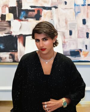 Nura Alumayri Instagram - أسهر في ليل عيونك 🖤✨🇸🇦
شرايكم فيني بالعباية؟ ☺️