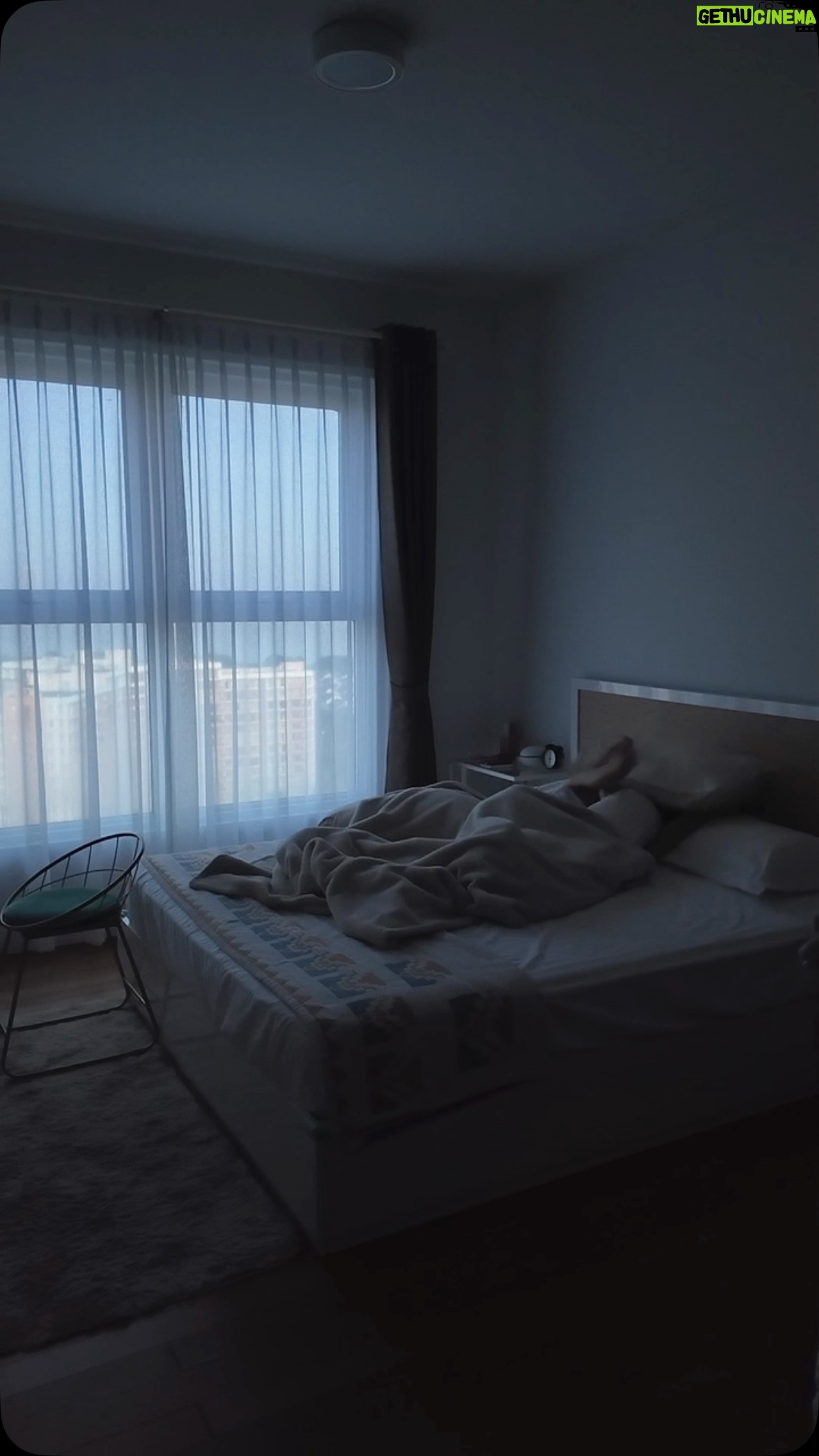 Nwe Darli Tun - 486 Likes - My 6am *realistic* morning routine 🕕