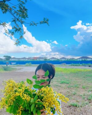 Nwe Darli Tun Instagram - Padauk…💛