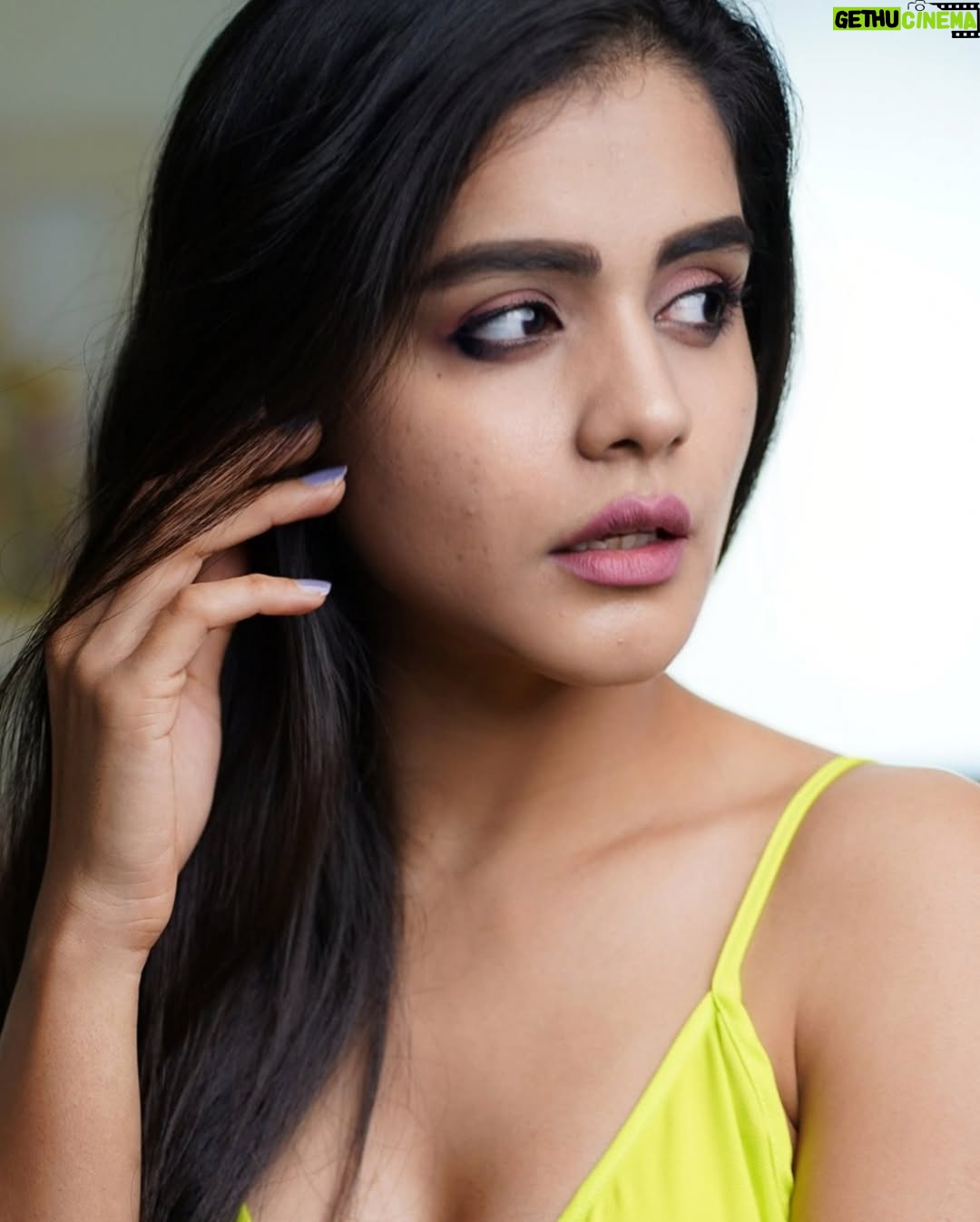 Nyeisha Rajput - 2.2K Likes - Chasing vibes, not perfection. 🌿

#vibe 

@bioscopepicture 

#love #fashion #instagood #style #photooftheday #beautiful #fitness #picoftheday #follow #beauty #like4like #art #ootd #model #cute #followme #repost #instadaily #happy #instagram #makeup #girl #amazing #photography #lifestyle