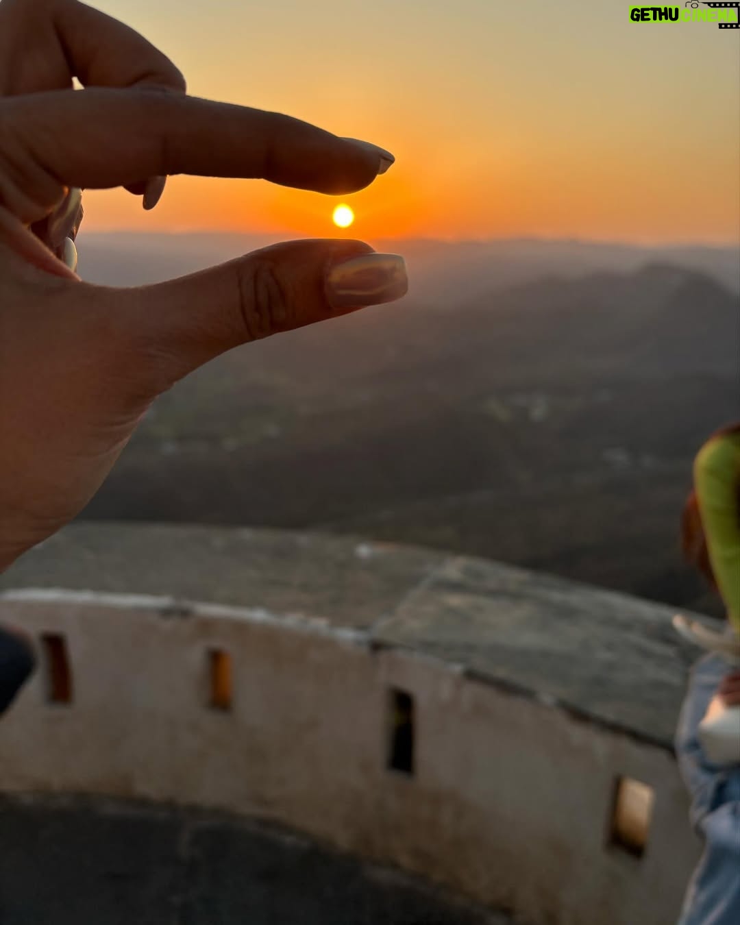 Nyeisha Rajput - 2.8K Likes - “Oh, sunlight! The most precious gold to be found on Earth.” 

#trending #viral #instagram #love #explorepage #explore #instagood #fashion #follow #tiktok #like #likeforlikes #followforfollowback #photography #india #trend #instadaily #memes #music #style #trendingnow #reels #foryou #likes #photooftheday #model #beautiful #bollywood #bhfyp #insta