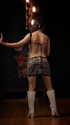 Ojasvi Verma Instagram - Dropping a bomb š£ š
#reels #bellydancer #viral #ojasvivermadance