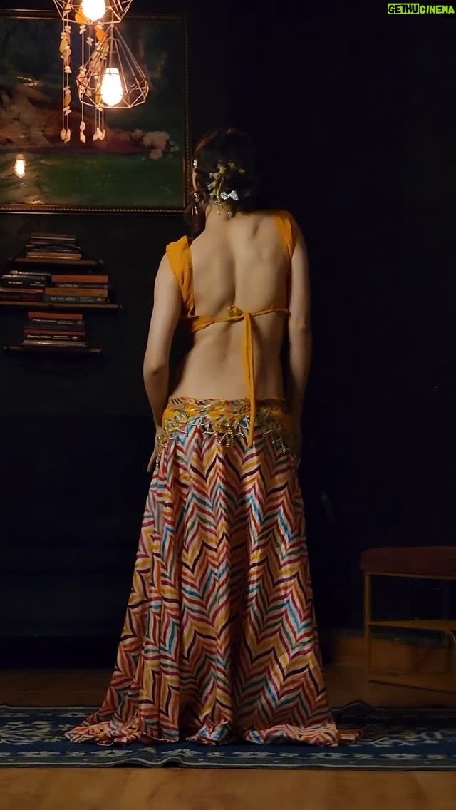 Ojasvi Verma - 172.4K Likes - Uyi Umma… 🙈

#reels #bellydancer #ojasvivermadance #viral