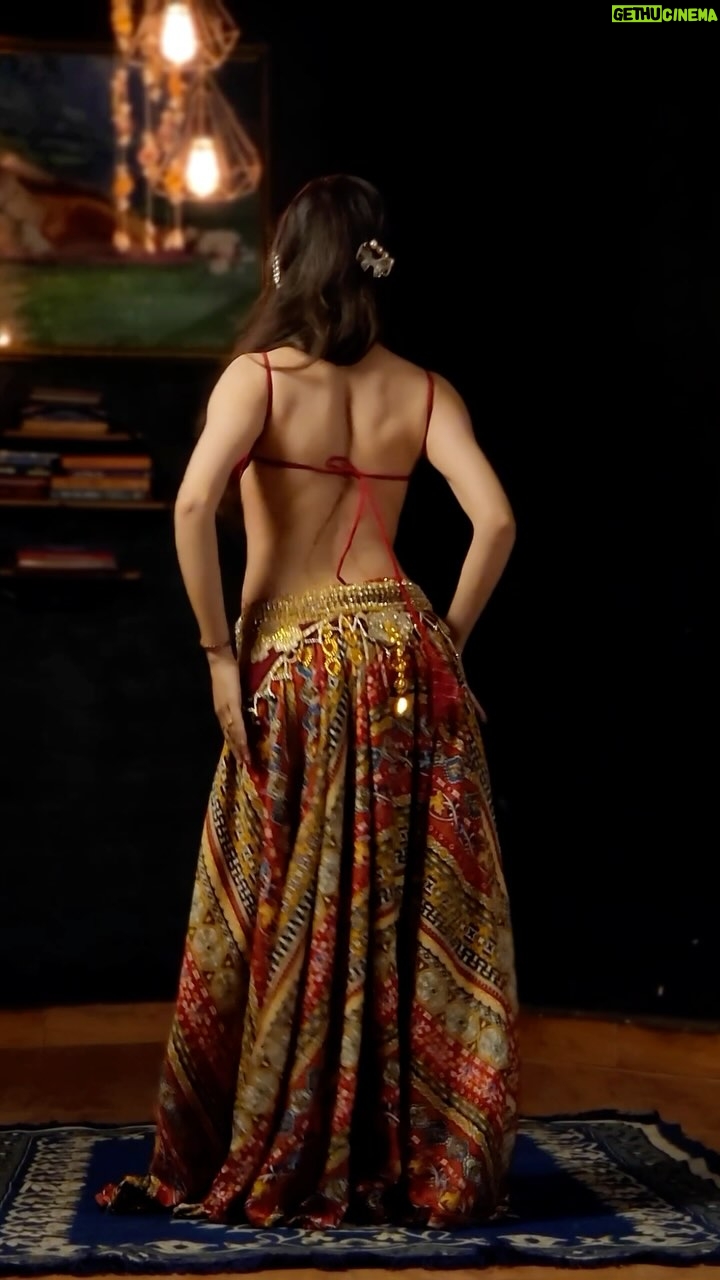Ojasvi Verma - 1.3 Million Likes - Catching each beat with grace 🤗♥️ So can you! Join me in my online classes and learn to move gracefully ♥️

#reels #bellydancer #viral #ojasvivermadance