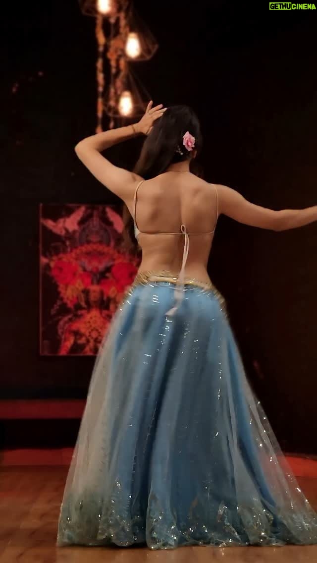 Ojasvi Verma - 31.6K Likes - BACKMOVES DRUMSOLO is my New obsession 🔥😍 What about you?? ♥️🙃

#reels #viral #bellydancer #ojasvivermadance
