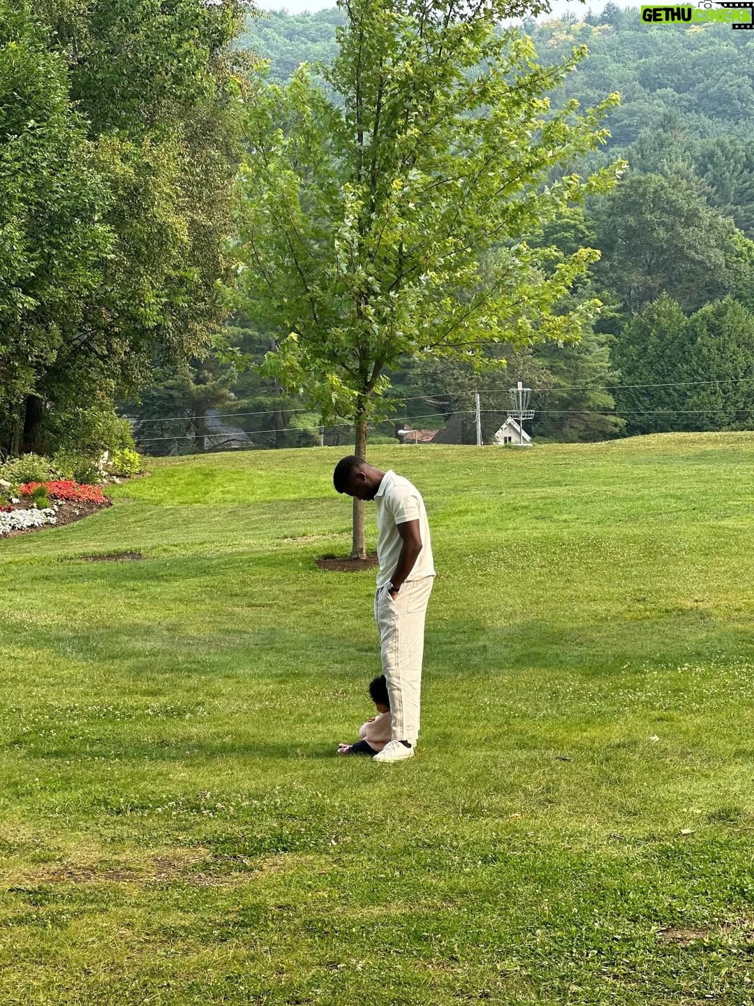 Omoni Oboli - 28.8K Likes - A time was had in Muskoka 😍😍😍
Cottage living with the entire family 🎉
Marelle’s birthday weekend was a beautiful time 🥰
It was a time to rewind and refresh. Thank you Lord for this life and your grace 🙏🏾💕
Besties, may every good thing come this new week. Amen 🙏🏾