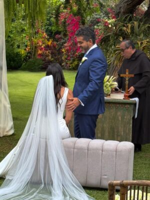 Onelia Molina Instagram - Andrea & Roberto 💍 🤍
Que sean muy felices amigos lindos , celebraremos el amor hoy , mañana y siempre .
