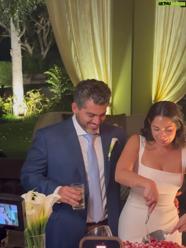 Onelia Molina - 53.5K Likes - Andrea & Roberto 💍 🤍
Que sean muy felices amigos lindos , celebraremos el amor hoy , mañana y siempre .
