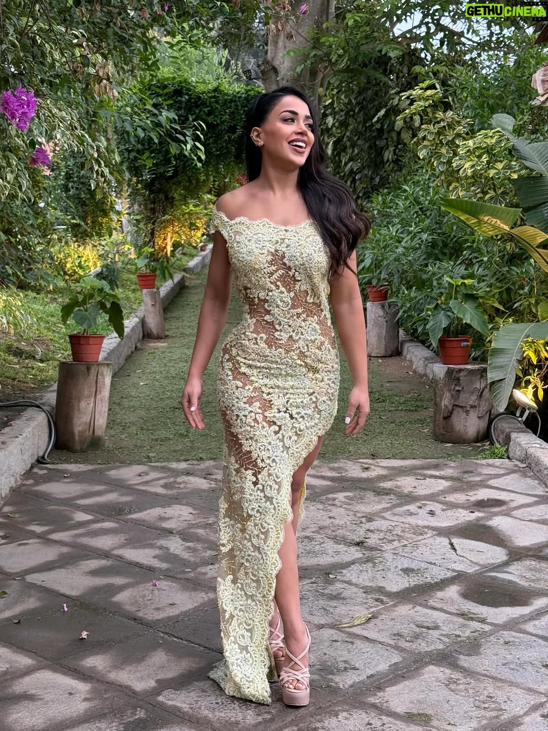 Onelia Molina - 53.5K Likes - Andrea & Roberto 💍 🤍
Que sean muy felices amigos lindos , celebraremos el amor hoy , mañana y siempre .