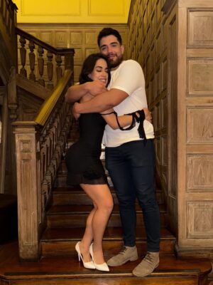 Onelia Molina Instagram - Siempre me quedarán cortas las palabras para decirte cuánto te amo y te admiro . Gracias por ser mi compañero de vida . Como te digo siempre , gracias a ti sé que jamás estaré sola . Feliz cumpleaños churro ❤️