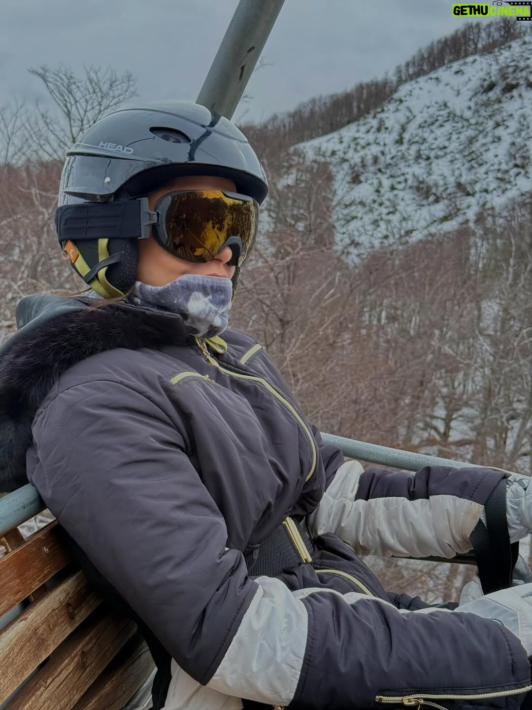 Onelia Molina - 24.9K Likes - Nevados de Chillán , el placer fue todo mío ❄️🎿
