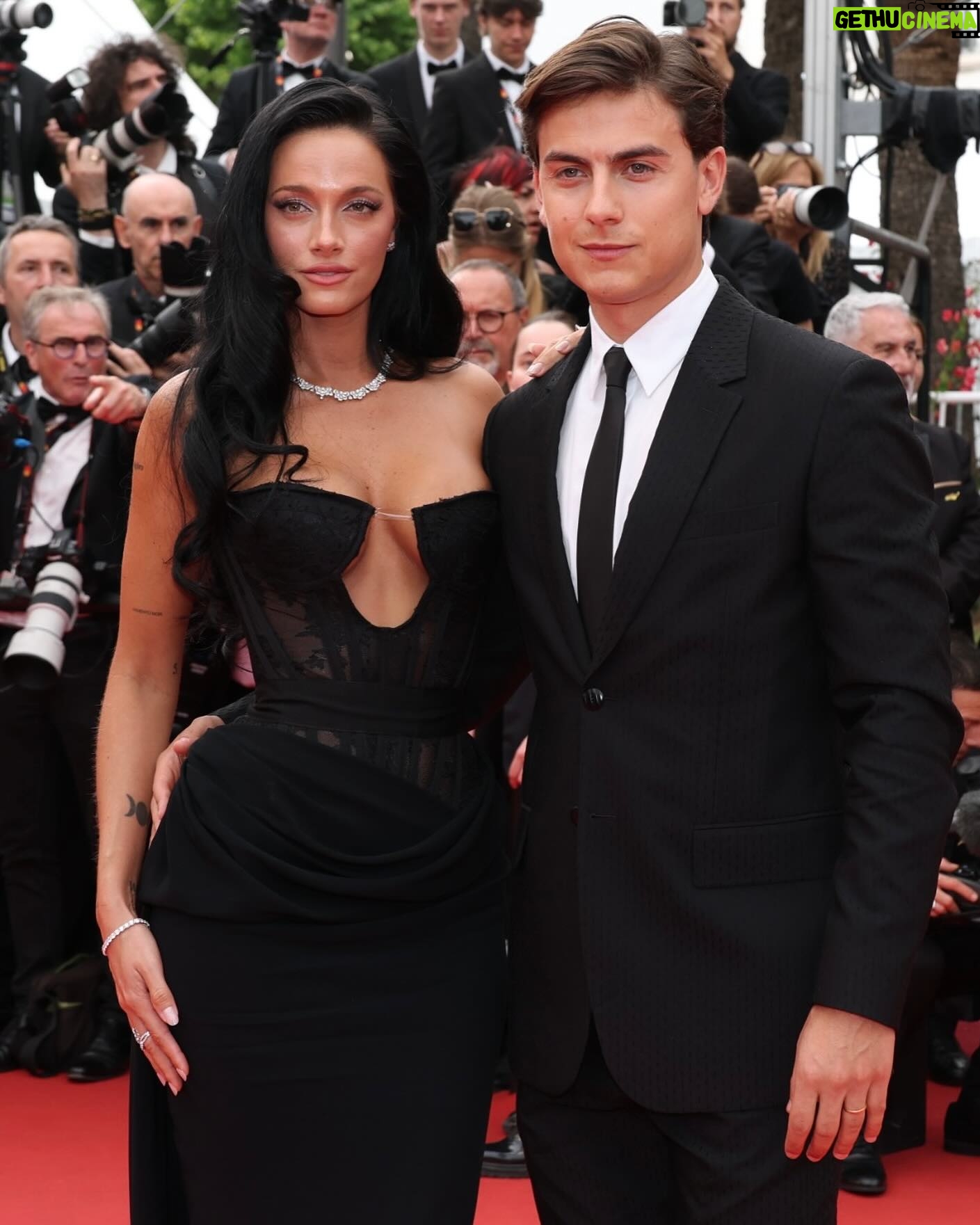 Oriana Sabatini - 1.4 Million Likes - Cannes with @chopard ✨

#theredcarpetjeweller 
#chopardlovescinema