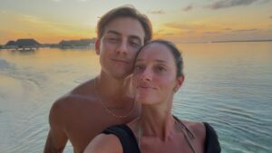 Oriana Sabatini Instagram - mucho amor 🫶🏻🥹✨✨🌊🪸🪼🌞🌞