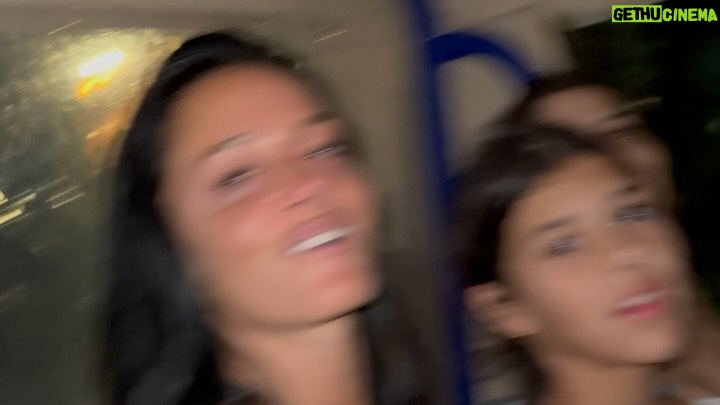 Oriana Sabatini - 3 Likes - mucho amor 🫶🏻🥹✨✨🌊🪸🪼🌞🌞