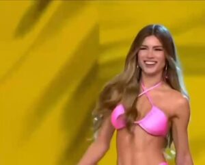 Osmariel Villalobos Instagram - “Si lo crees, lo creas.”
Una frase que intento recordarme todos los días 💫
Gracias por acompañarme en este sueño tan especial y por caminar conmigo en cada paso.
¿Vieron la gala?
¿Qué les pareció la pasarela de esta noche? 👑✨
#TeamOsmariel #MissUniverseLatina #MULER