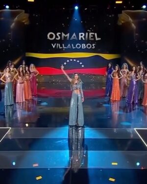 Osmariel Villalobos Instagram - El corazón me late fuerte… porque ¡HOY ES LA GRAN FINAL! 🌟
Cierro este capítulo con el alma llena de gratitud. Gracias por estar a mi lado, por cada mensaje, por cada voto, por creer en mí. Su apoyo ha sido mi motor durante todo este camino. Los amo! ❤️
Esta noche no solo represento a mi amada Venezuela, sino a toda nuestra comunidad latina en cada rincón del mundo 🌎
🇻🇪🇲🇽🇨🇴🇵🇷🇩🇴🇦🇷🇨🇱🇪🇨🇵🇪🇺🇾🇵🇦🇧🇴🇨🇷🇭🇳🇸🇻🇳🇮🇬🇹🇨🇺🇧🇷
Vamos por ese sueño, por esa corona y por dejar nuestra esencia en alto, ahora y en Tailandia.
Hoy más que nunca necesito de ustedes y que voten por mi 🙏 Cómo votar 👇
1️⃣ Entra a 👉 telemundo.com/vota
2️⃣ Busca mi nombre
3️⃣ Vota hasta 10 veces (5 con Facebook 5 con tu cuenta Telemundo)
4️⃣ ¡Comparte para que más personas me apoyen!
Gracias infinitas ✨ Si lo crees, lo creas.
Nos vemos esta noche por @telemundo a las 7PM/6c. 💫
#MissUniverseLatina #TeamOsmariel #MULER