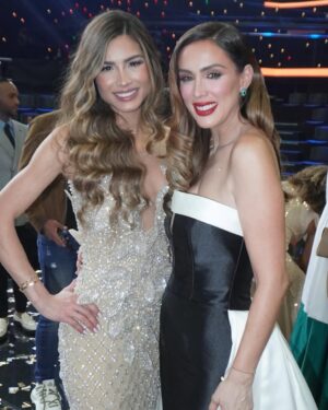 Osmariel Villalobos Instagram - Qué aventura tan inolvidable… ✨
Gracias de corazón a todos los que me acompañaron en este camino tan especial. Esta experiencia fue mucho más que un reality: fue una oportunidad para reconectar con mis sueños, compartir con mujeres increíbles que ahora llevo como amigas en el corazón, y sobre todo, recordar quién soy y lo que me mueve.
Mi paso por este show fue un recordatorio de mi mantra de siempre: si lo crees, lo creas. Y créanme… ¡lo que viene será aún más grande! 🙌
Gracias por cada voto, cada mensaje, cada muestra de cariño.
Los amo, mi #TeamOsmariel 💖
#MULER #MissUniverseLatina #SiLoCreesLoCreas