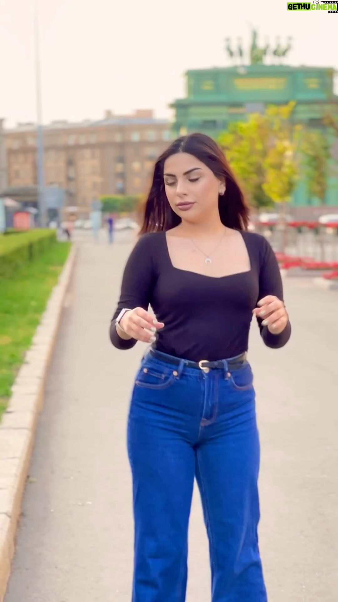 Ozoda Nursaidova - 28K Likes - Uzbeklar varmi?🇺🇿Кто ты по национальности ?Miletini yaz?👇🏻 #uzbekistan #azerbaycan