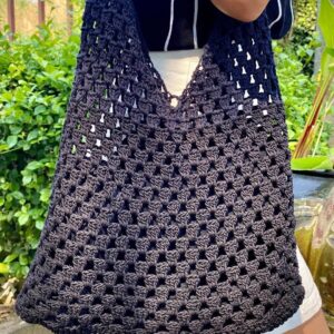 Paing Phyo Thu Instagram - Crochet shoulder bag I made for a fundraising program 😇