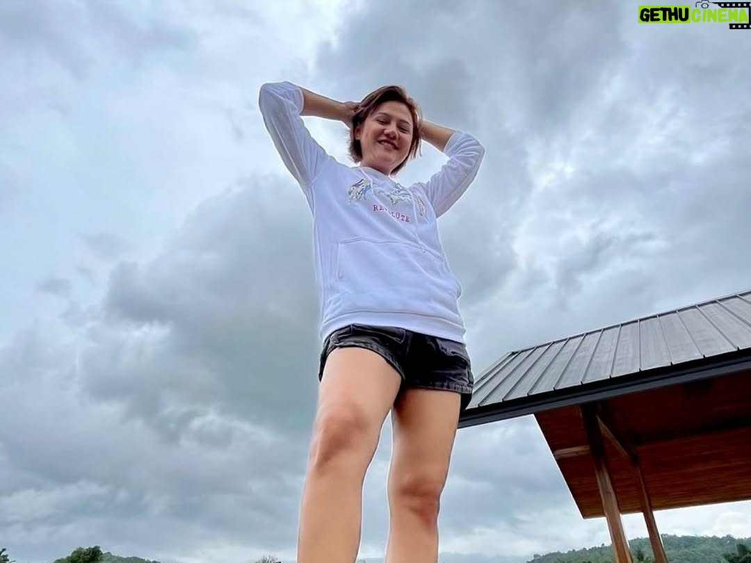 Paing Phyo Thu - 7.2K Likes - #Revolüte