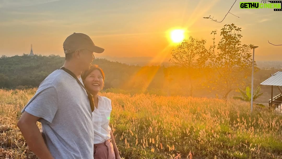 Paing Phyo Thu - 9.8K Likes - ❤️