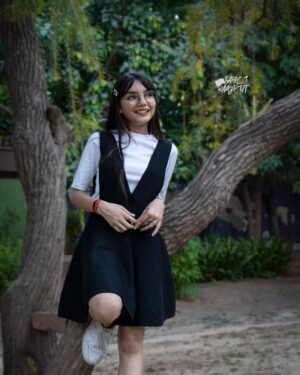 Palak Chauhan Instagram - Dreams don’t have expiration dates, keep going. 💯
Pc credit ; @sahil_.raajput48