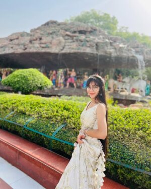 Palak Chauhan Instagram - Such a peaceful place ❤️