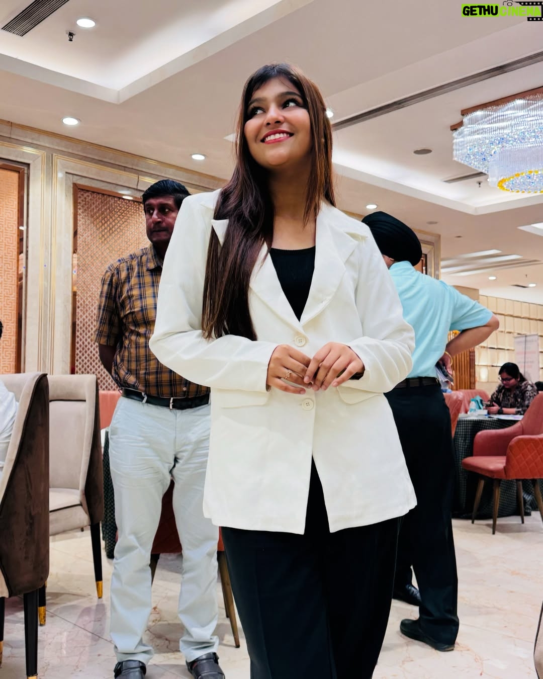 Palak Sharma - 10.8K Likes - Say hare Krishna 😍❤️ I Got Felicitated as a Community Influencer on occasion of Manak Mahotsav by Bureau of Indian Standards Ghaziabad (Under the Ministry of Consumer Affairs) 🤩🤩
Outreach Partner : Salaam Namaste Community Radio ✨✨Thankyou to each one of my follower ❤️❤️ you guys are my family because of you all I got the chance to be there !! It was a wonderful event 😍 Special thanks to @bisghaziabad for inviting me ✨ I am very grateful to have my insta family ❤️ Love you all ❤️
.
.
.
#manakmahotsav #Mmghaziabad #award #achievement #happy #grateful #harekrishna