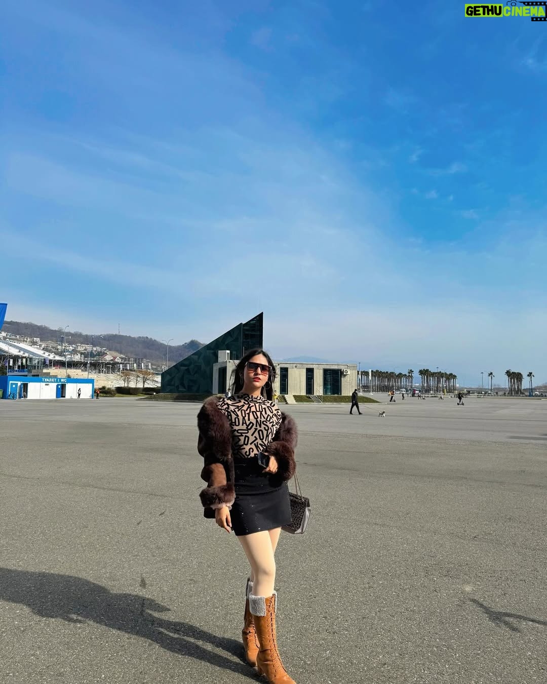 Palak Sharma - 37.9K Likes - Russia 🇷🇺 
.
.
.
#russia #travel #internationaltrip #росмолодежь #ВФМ2024 #WYF2024

@thecrazyentrepreneur
