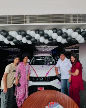 Palak Sharma Instagram - Hare Krishna 🧿❤️ Self gifted car 🥹
.
.
.
#owncar #car