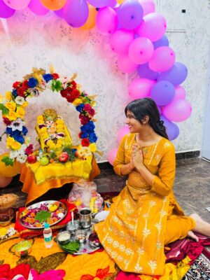 Palak Sharma Instagram - Ganpati Bappa Morya ❤️🙏🏻
.
.
.
#ganpatibappa #ganeshchaturthi #ganeshotsav