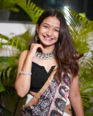 Palak Silawat Instagram - Sundar ladki? 😋💘