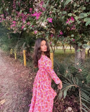 Palak Silawat Instagram - Am I that girl that you dream of? 🩷