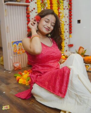 Palak Silawat Instagram - Diwali? Pippo patakha? Item? Bomb? What- 🥳😋💘